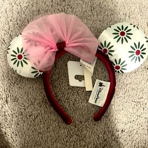 Haunted mansion themed, Minnie mouse, ears